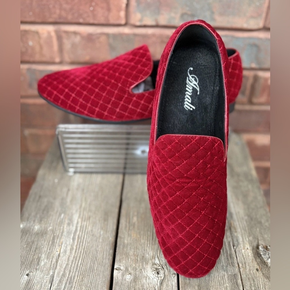NEW Amali Mens Sz 10 RED Ernest 005 Velvet Quilted Slip On Loafer Dress Shoes